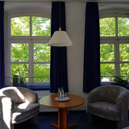 Havenhaus 3*